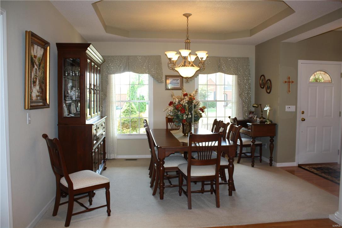 206 Country Ridge Columbia, IL 62236 - Photo 4 of 36 Gallery Image 4