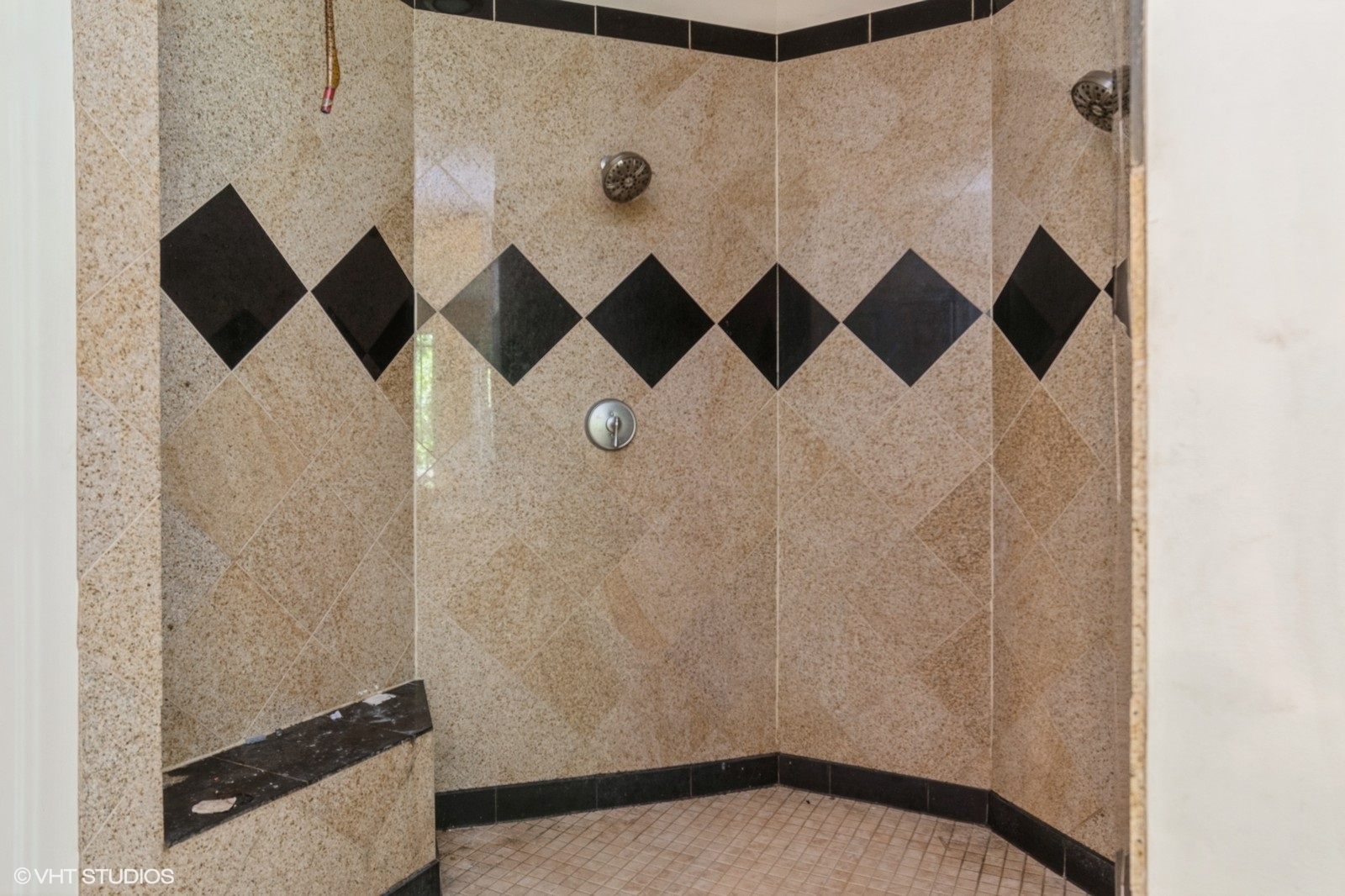 4722 Douglas Road Oswego, IL 60543 - Photo 16 of 28 Gallery Image 16