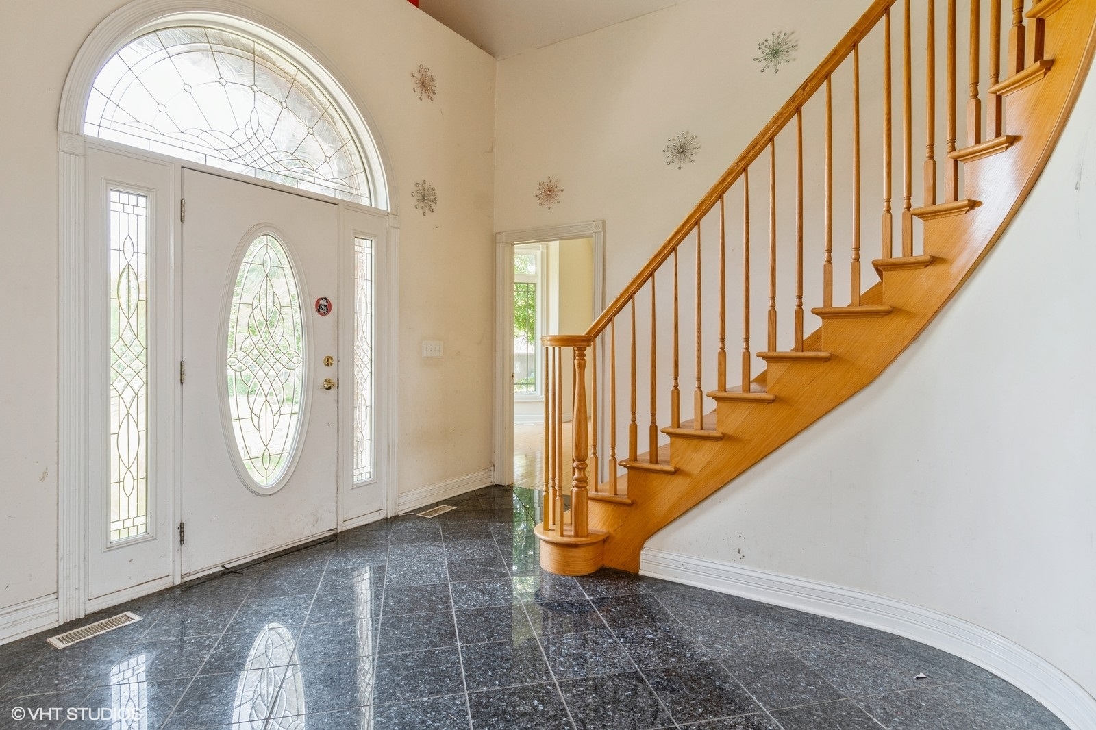 4722 Douglas Road Oswego, IL 60543 - Photo 6 of 28 Gallery Image 6