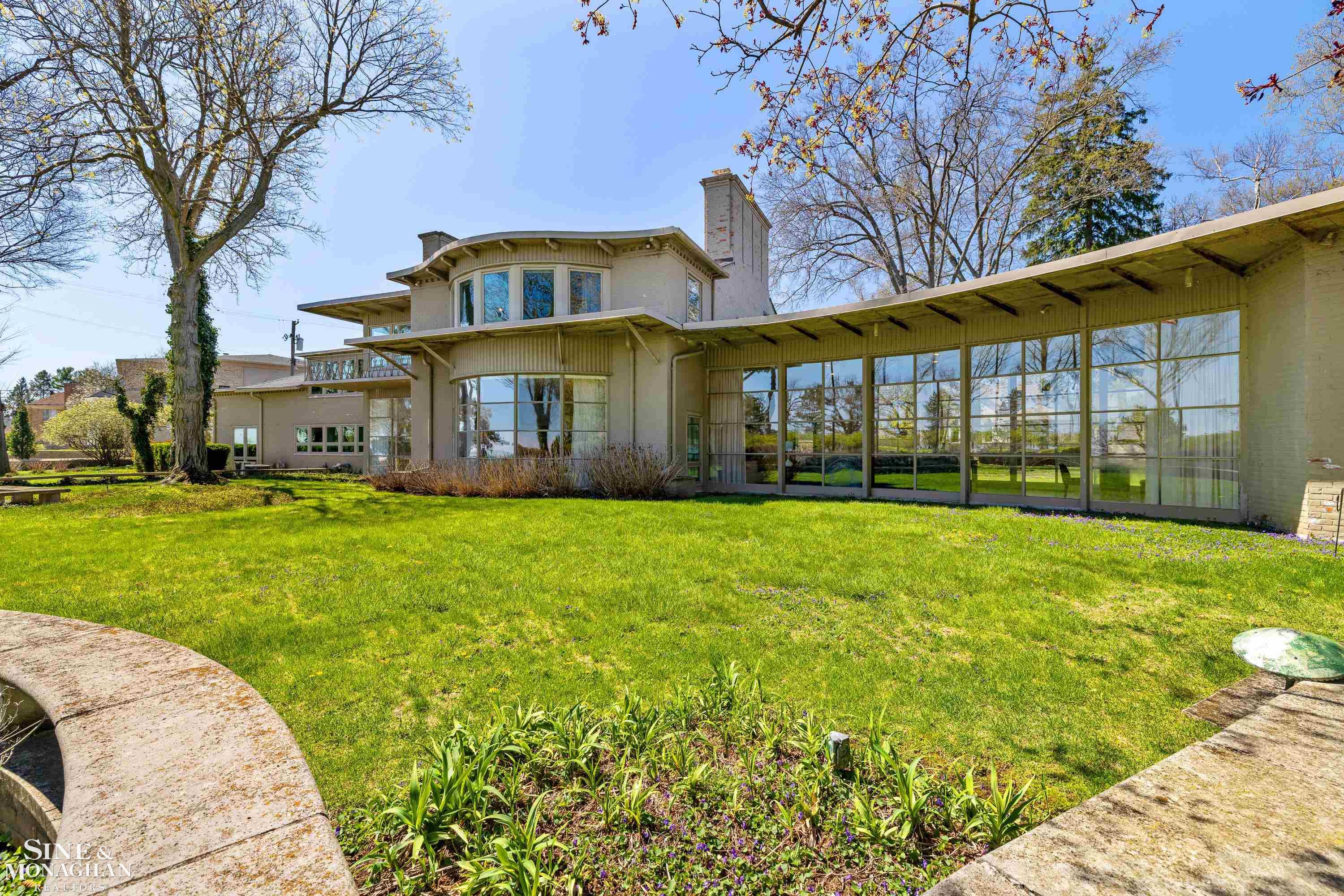 515 Lake Shore Road Grosse Pointe Shores, MI 48236 - Photo 10 of 97