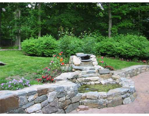 4 Kemondo Road Cos Cob, CT 06807 - Photo 8 of 9 Additional Photo