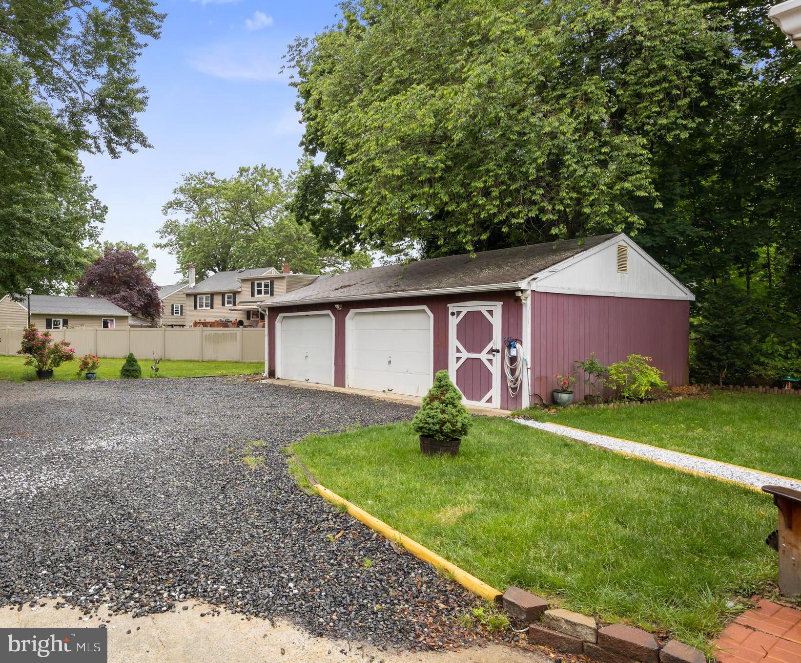 944 Woodlane Road Mount Holly, NJ 08060 - Photo 23 of 27 Gallery Image 23