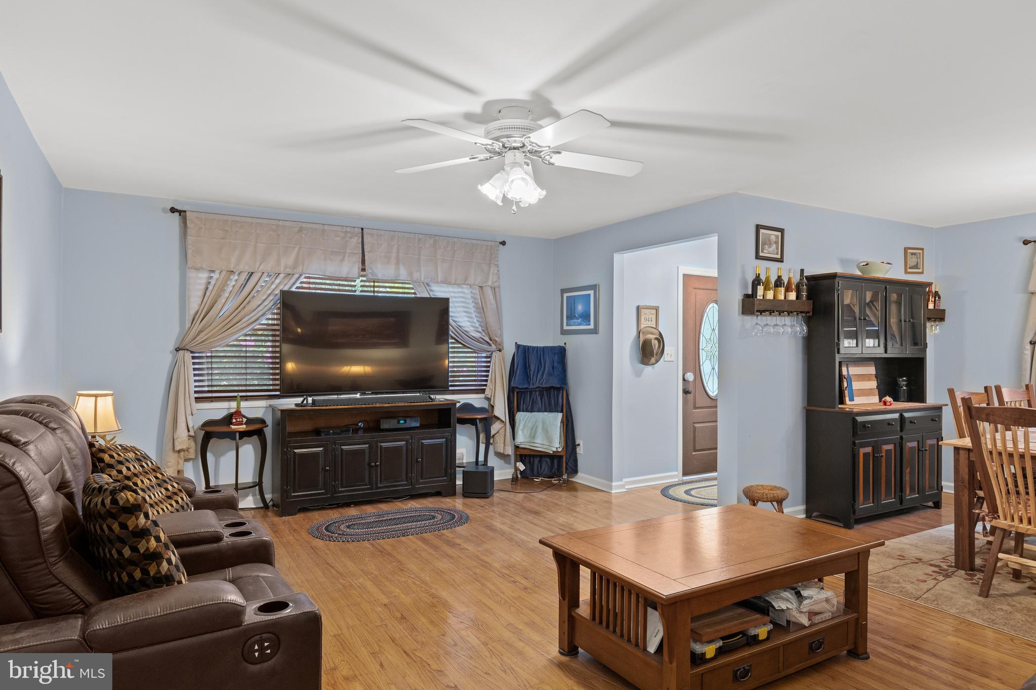 944 Woodlane Road Mount Holly, NJ 08060 - Photo 5 of 27 Gallery Image 5