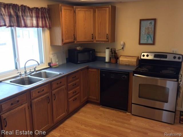 3301 Emmons Avenue Rochester Hills, MI 48307 - Photo 10 of 19