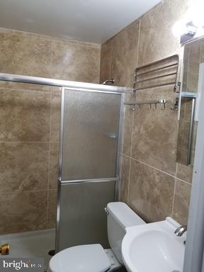530 Drexel Road Fairless Hills, PA 19030 - Photo 46 of 78 MASTER BATHROOM