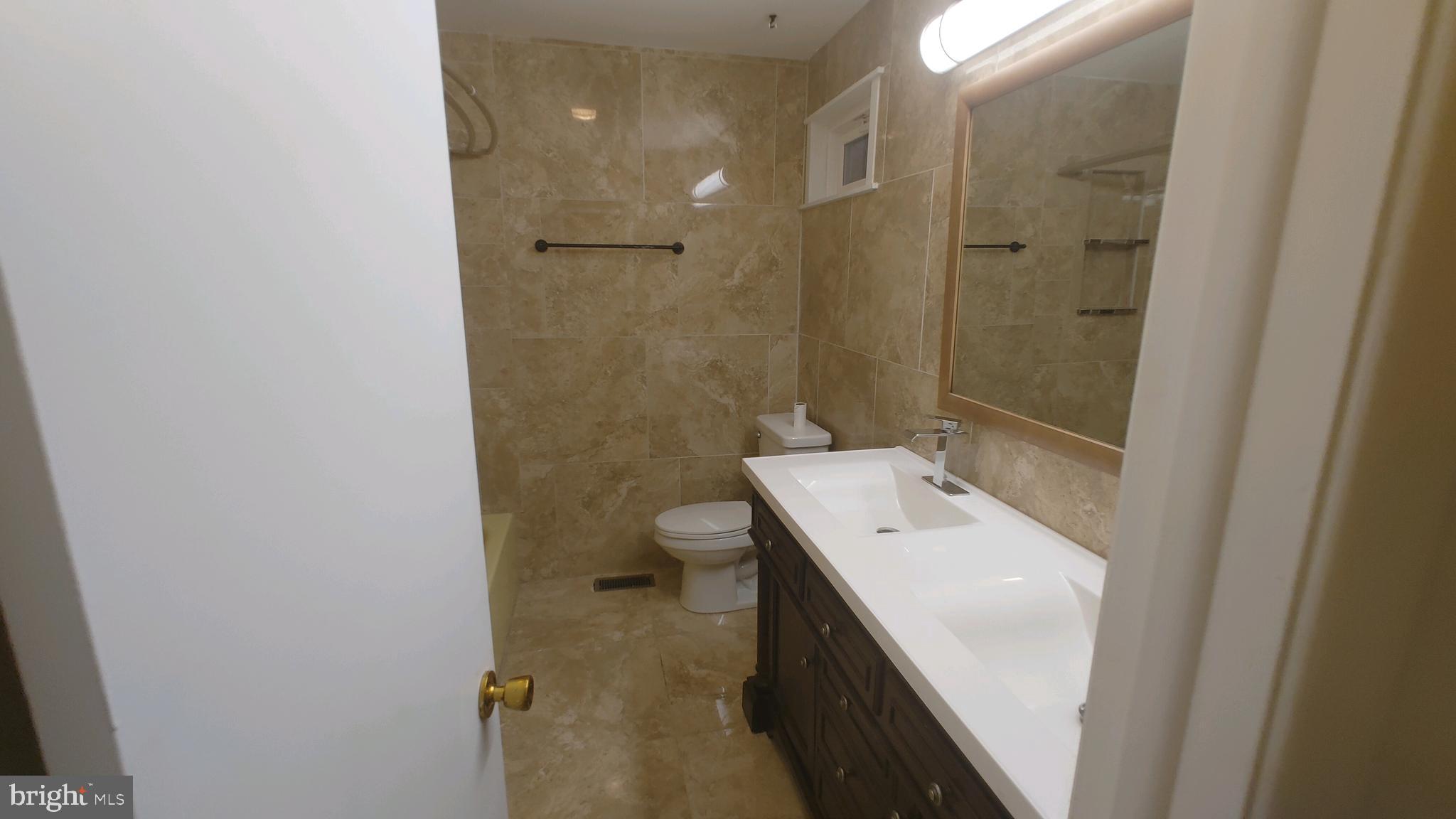 530 Drexel Road Fairless Hills, PA 19030 - Photo 57 of 78 MAIN BATHROOM