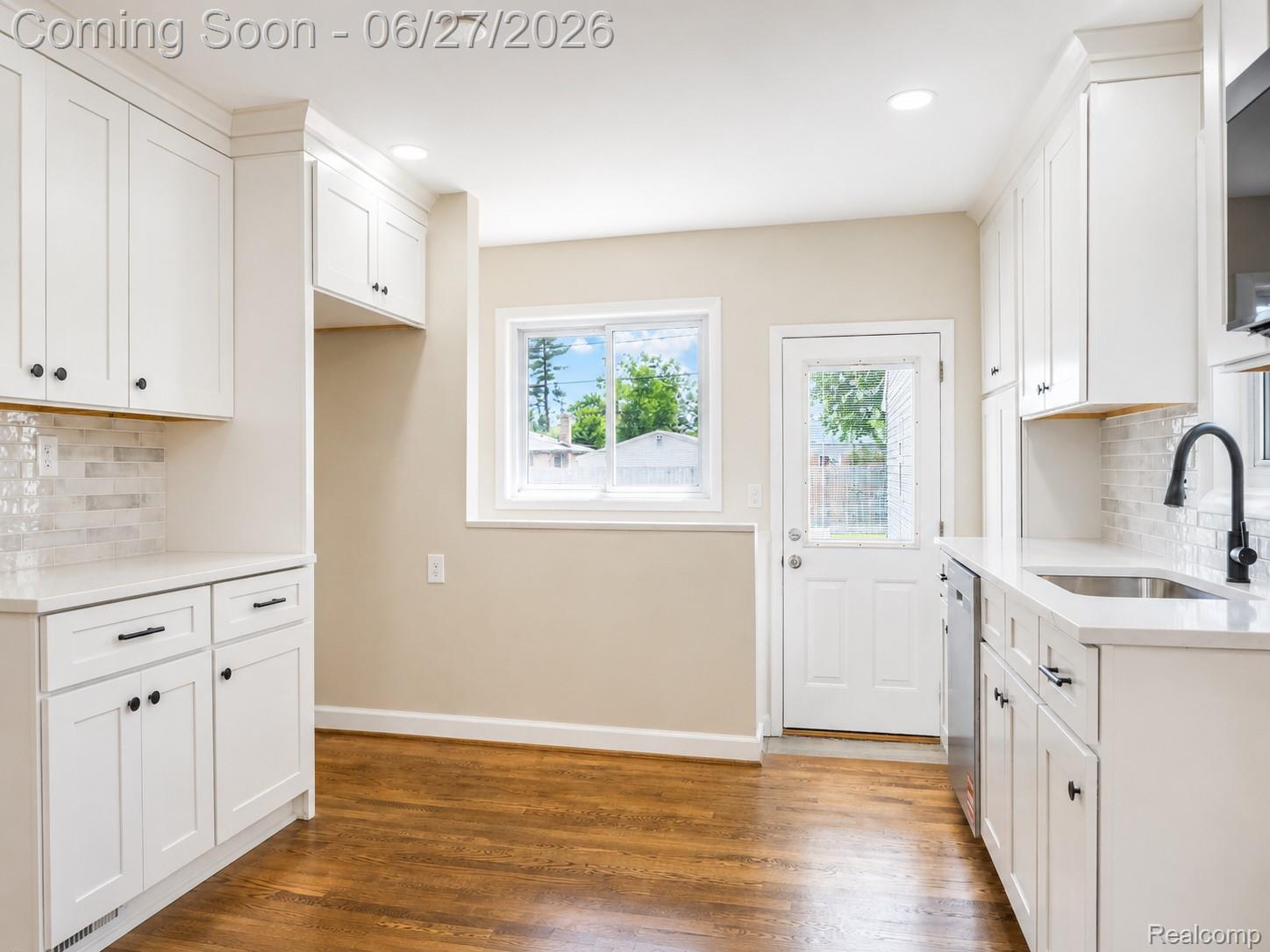 221 Reitman Court Rochester, MI 48307 - Photo 10 of 30 Image 15 - Reitman.jpg