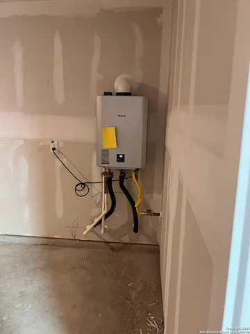 $1,630 | 7654 Barcelo Way, San Antonio, TX 78263