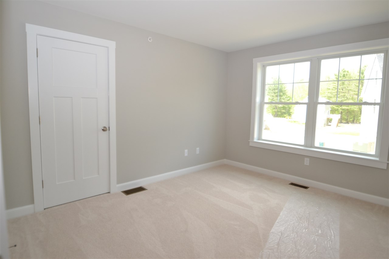 253 Drakeside Road, Unit 5 Hampton, NH 03842 - Photo 25 of 35 Gallery Image 25