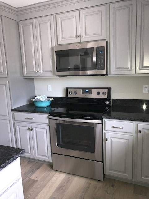 253 Drakeside Road, Unit 5 Hampton, NH 03842 - Photo 7 of 35 Gallery Image 7