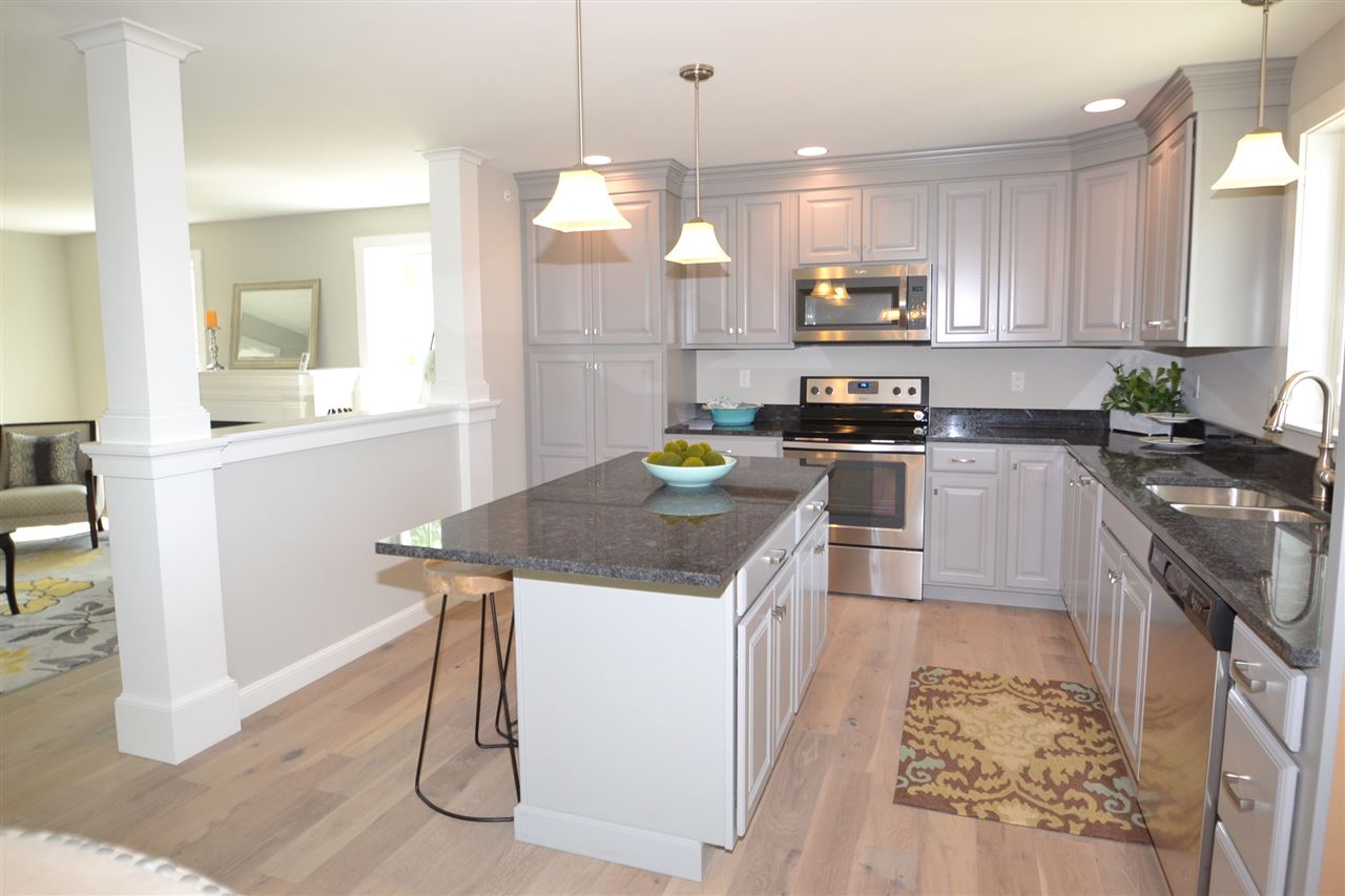 253 Drakeside Road, Unit 5 Hampton, NH 03842 - Photo 9 of 35 Gallery Image 9