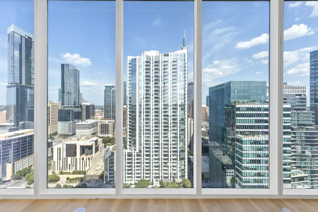 $5,600 | 301 West Avenue, Unit 3004, Austin, TX 78701