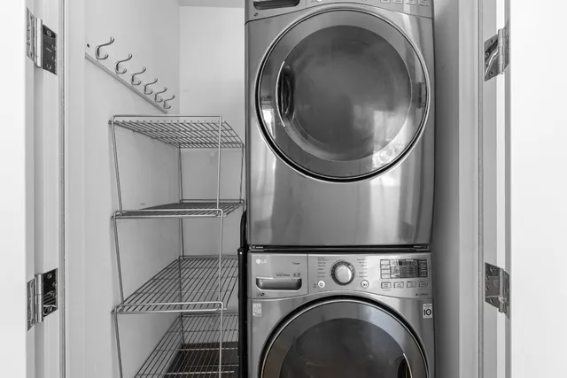 $5,600 | 301 West Avenue, Unit 3004, Austin, TX 78701