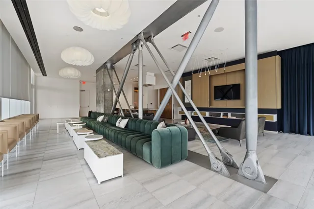 $5,600 | 301 West Avenue, Unit 3004, Austin, TX 78701