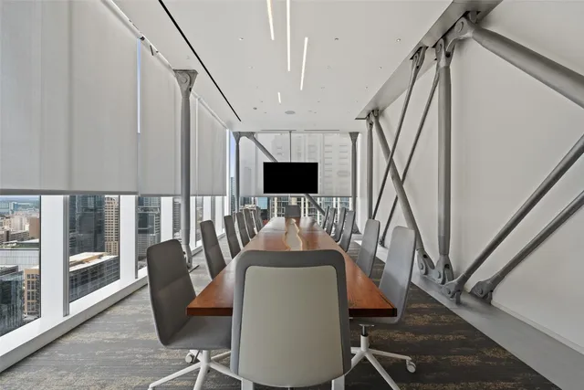 $5,600 | 301 West Avenue, Unit 3004, Austin, TX 78701