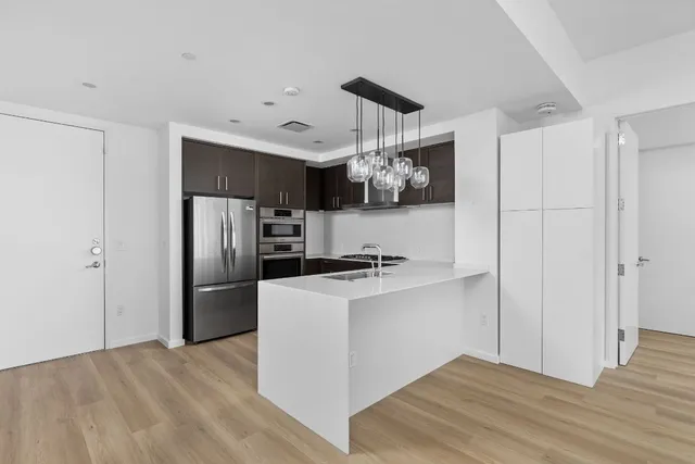 $5,600 | 301 West Avenue, Unit 3004, Austin, TX 78701