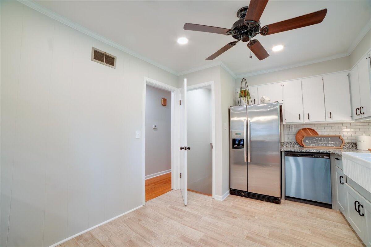 1112 Oakdale Road Augusta, GA 30904 - Photo 8 of 27 16-1112 Oakdale Rd (17 of 25)