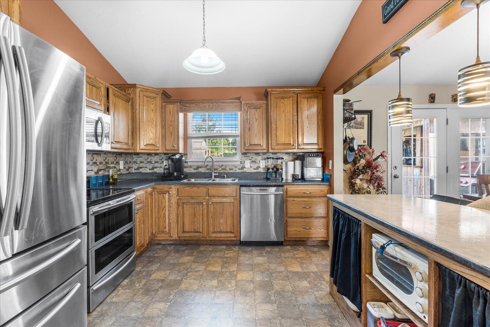 921 Sneed Road Evensville, TN 37332 - Photo 14 of 47 14-921 Sneed Rd-13