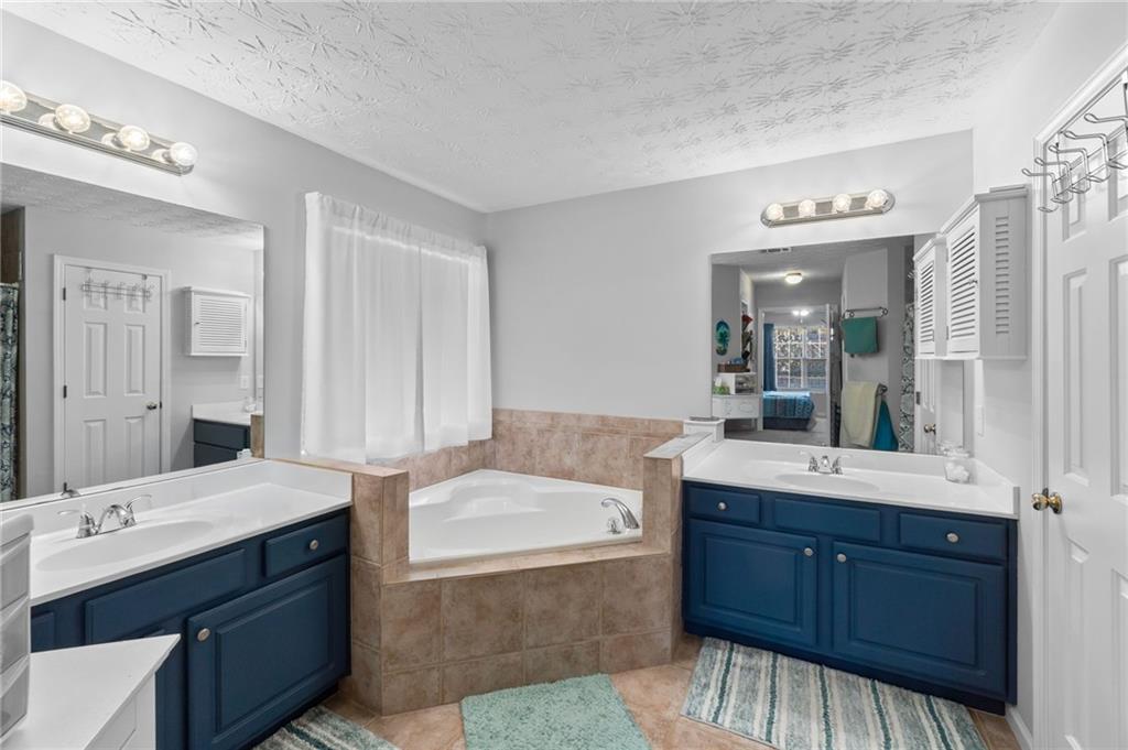 5589 Ashmoore Court Flowery Branch, GA 30542 - Photo 20 of 38