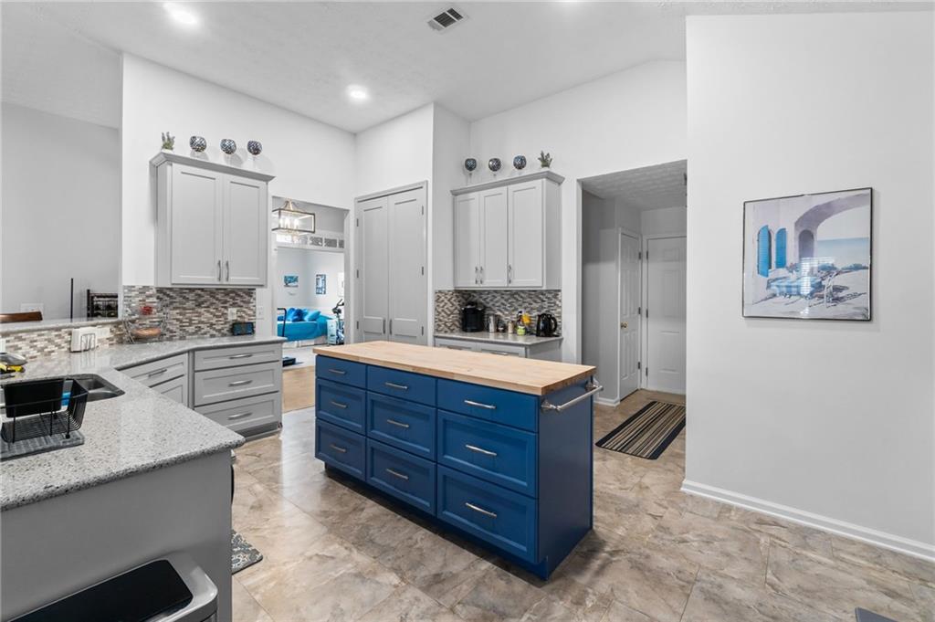 5589 Ashmoore Court Flowery Branch, GA 30542 - Photo 24 of 38