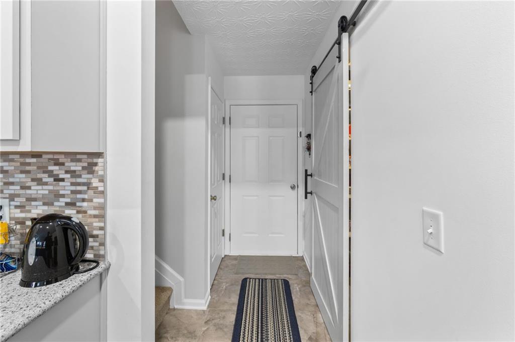 5589 Ashmoore Court Flowery Branch, GA 30542 - Photo 27 of 38