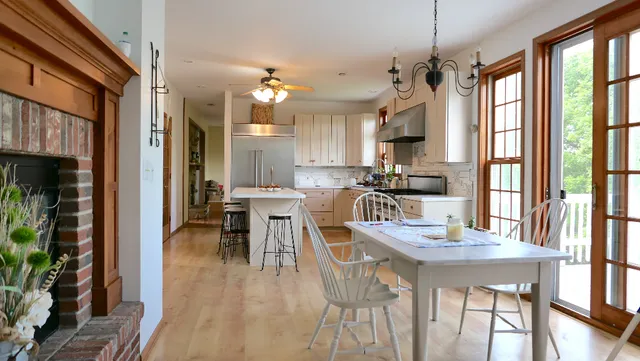 $839,000 | 2346 West Longhollow Road, Elizabeth, IL 61028