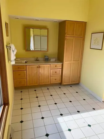 $839,000 | 2346 West Longhollow Road, Elizabeth, IL 61028