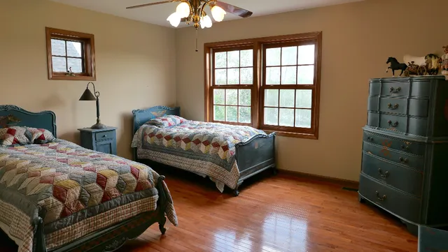 $839,000 | 2346 West Longhollow Road, Elizabeth, IL 61028