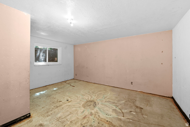 273 North 200 East Delta, UT 84624 - Photo 26 of 32