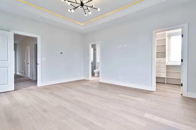 $879,900 | 5256 West Newport Avenue, Chicago, IL 60641