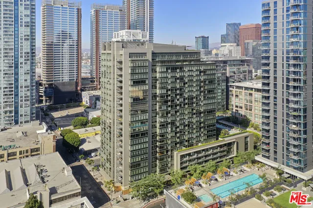 $749,000 | 1155 South Grand Avenue, Unit 1204, Los Angeles, CA 90015