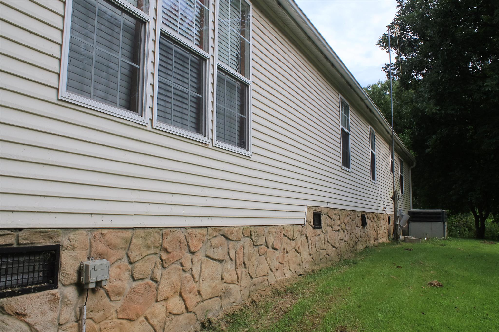 6541 Willow Springs Road Lyles, TN 37098 - Photo 15 of 25 Gallery Image 15