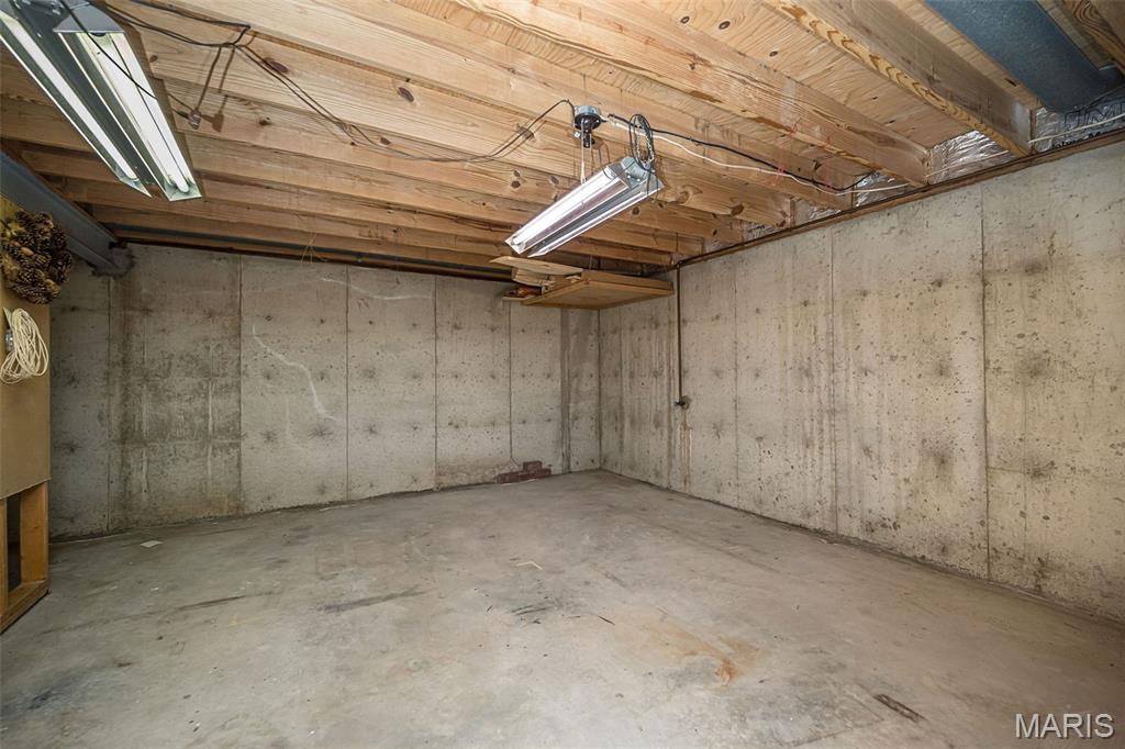 408 Birdie Hills Road St. Peters, MO 63376 - Photo 24 of 32