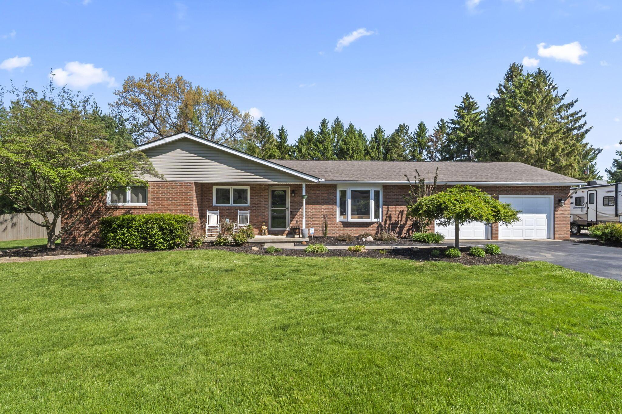 Welcome to 1860 Ginder Road NW