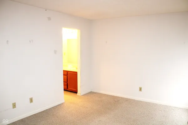 $255,000 | 8034 Crystal Court, Avon, IN 46123