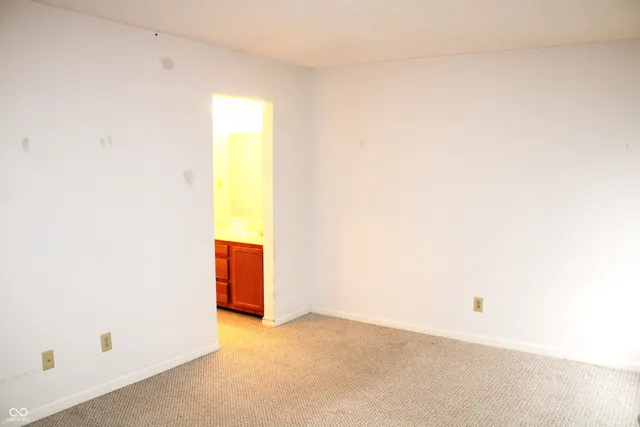 $262,500 | 8034 Crystal Court, Avon, IN 46123