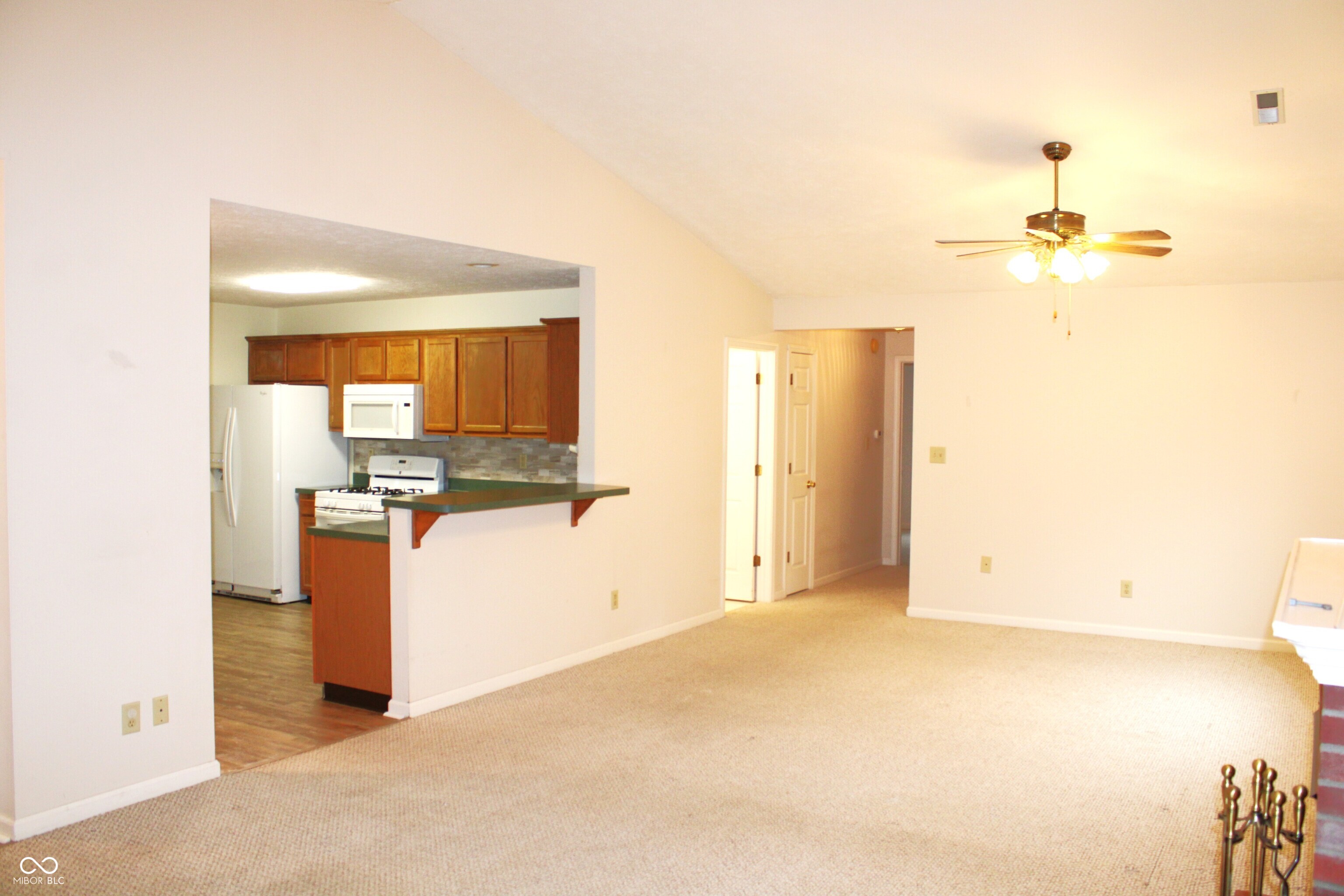 8034 Crystal Court Avon, IN 46123 - Photo 6 of 21