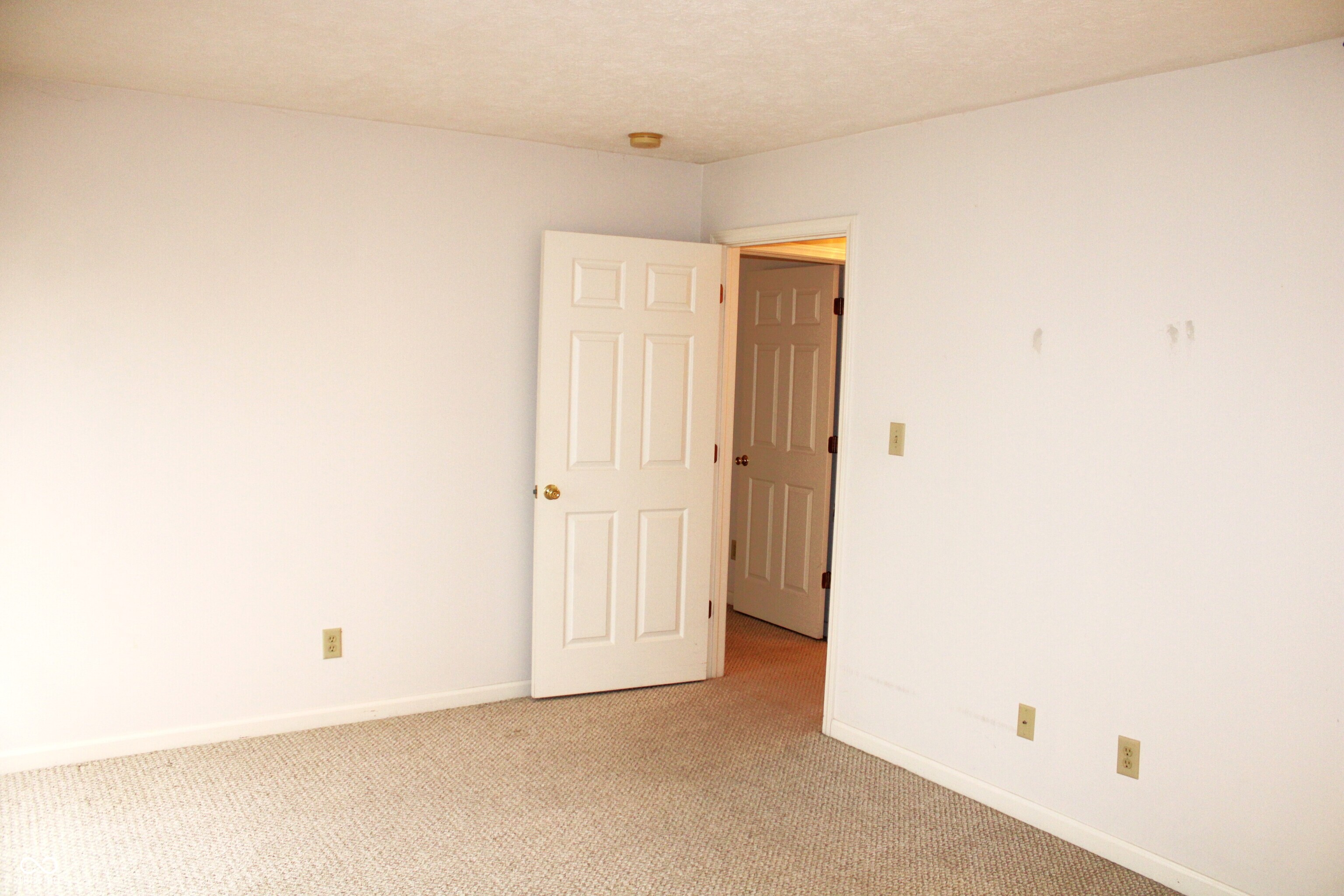 8034 Crystal Court Avon, IN 46123 - Photo 10 of 21