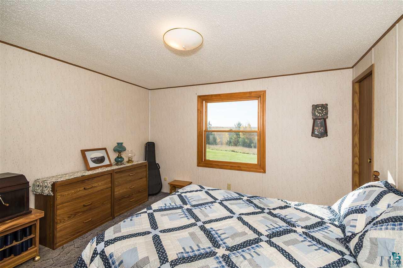 3154 East County Rd C Superior, WI 54880 - Photo 15 of 39 Bedroom 2