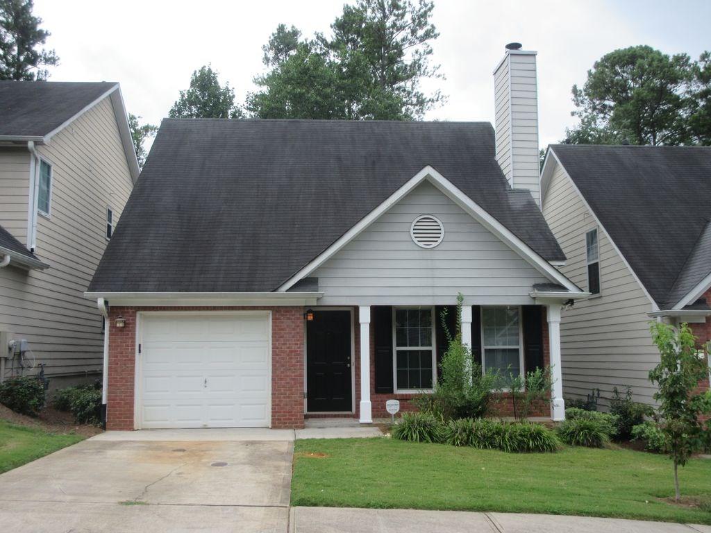 1257 Gates Circle Southeast Atlanta, GA 30316 - Photo 1 of 1 Front - front lawn maintenance included in dues
