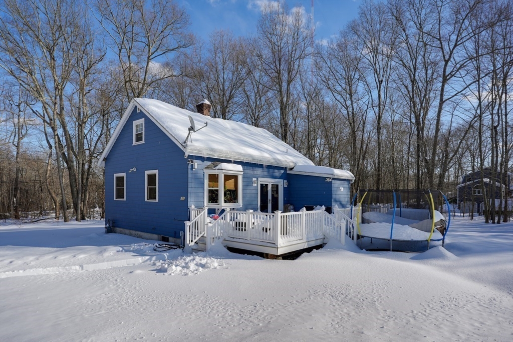 12 Pine Street Rehoboth, MA 02769 - Photo 1 of 35