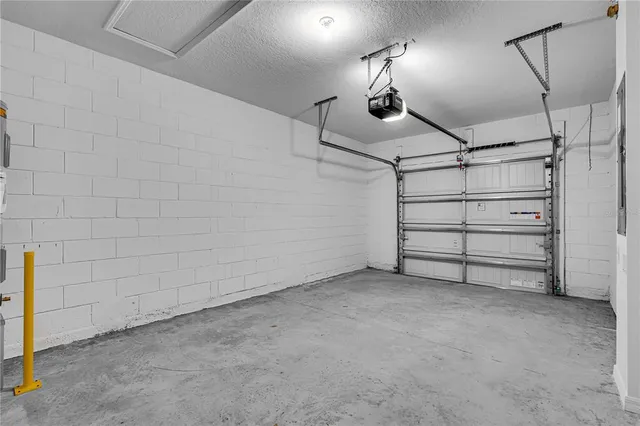 $2,600 | 16599 Barbours Crk Way, Winter Garden, FL 34787