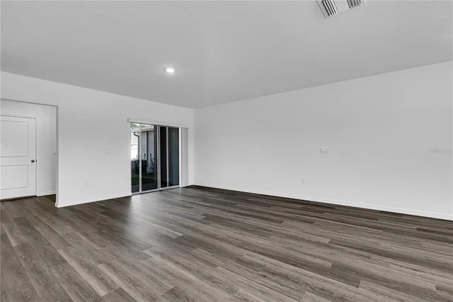 $2,600 | 16599 Barbours Crk Way, Winter Garden, FL 34787