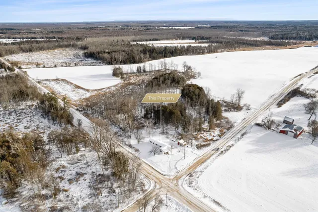 $79,900 | N6498 North 3 Road, Wallace, MI 49893