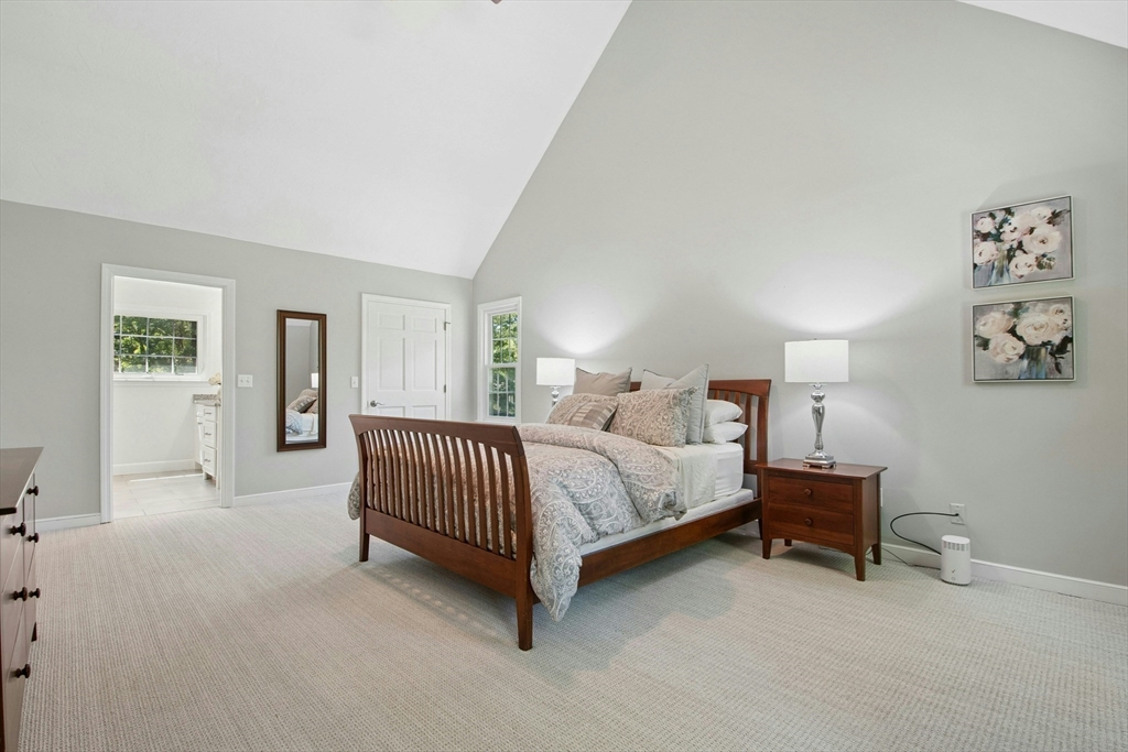 12 Dicarlo Road Hopkinton, MA 01748 - Photo 19 of 27