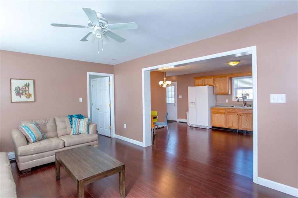 9 Sheridan Road Bath, ME 04530 - Photo 2 of 29 Single floor living!
