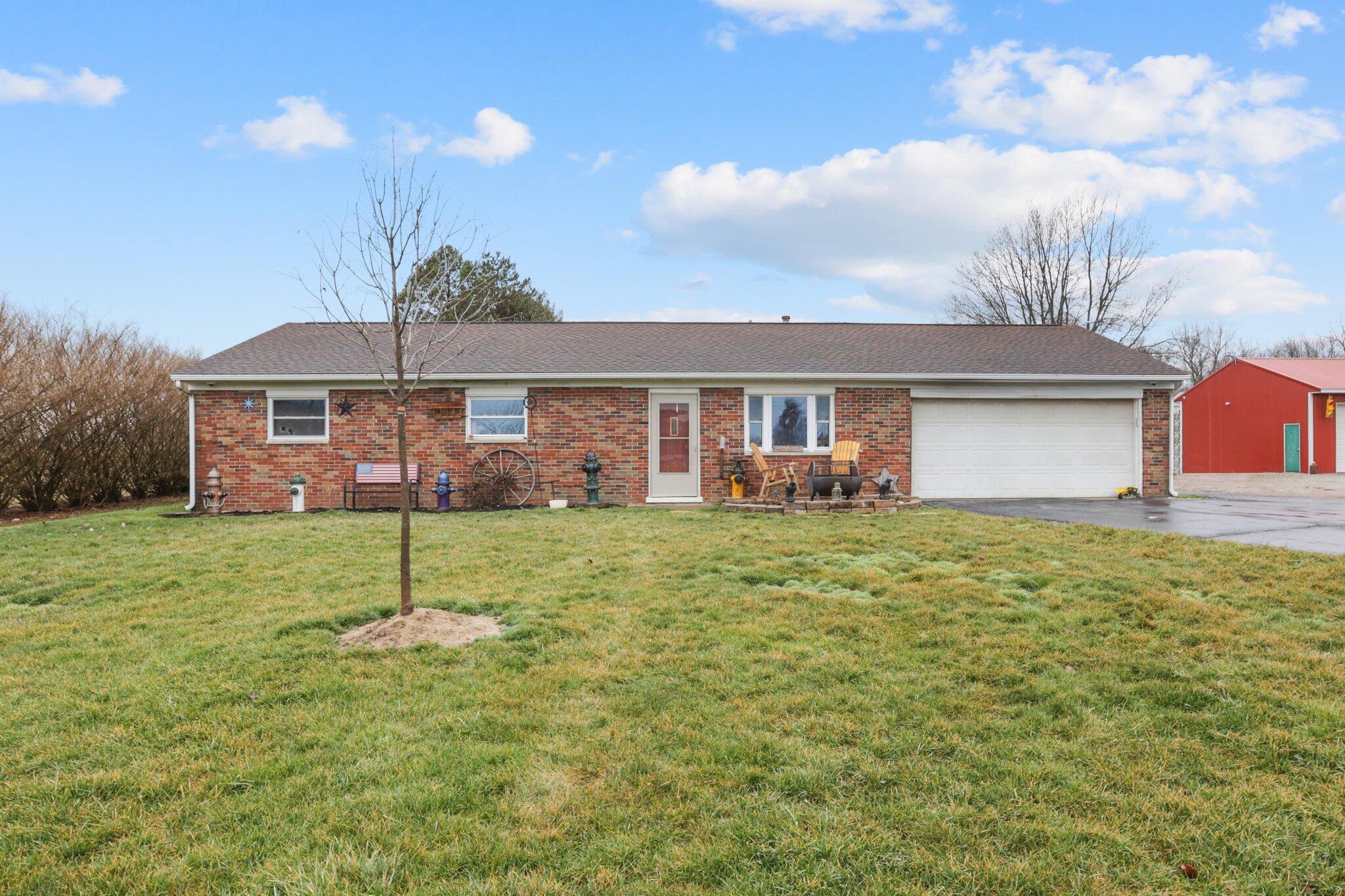 6848 Outville Road Southwest Pataskala, OH 43062 - Photo 2 of 51 Front of Home
