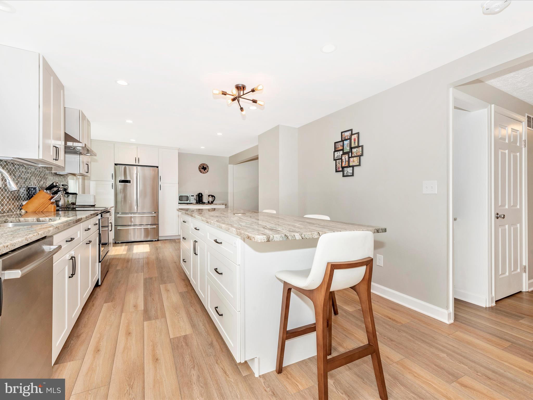5689 Pebble Drive Frederick, MD 21703 - Photo 13 of 55 Kitchen