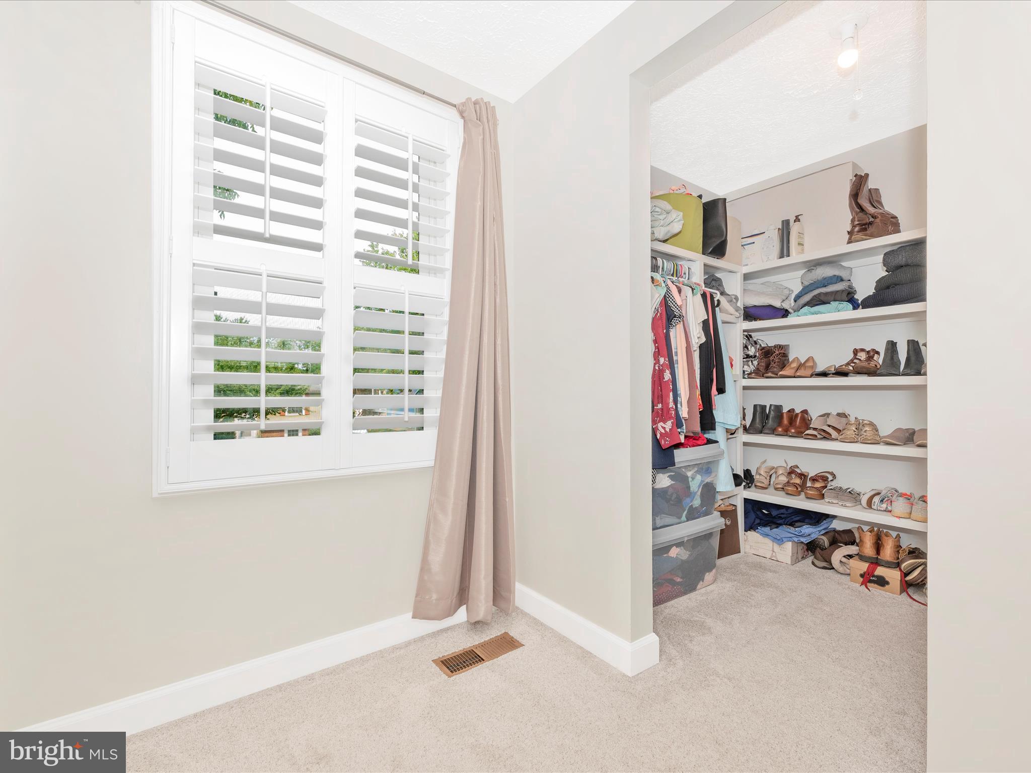 5689 Pebble Drive Frederick, MD 21703 - Photo 27 of 55 Primary Bedroom Closet