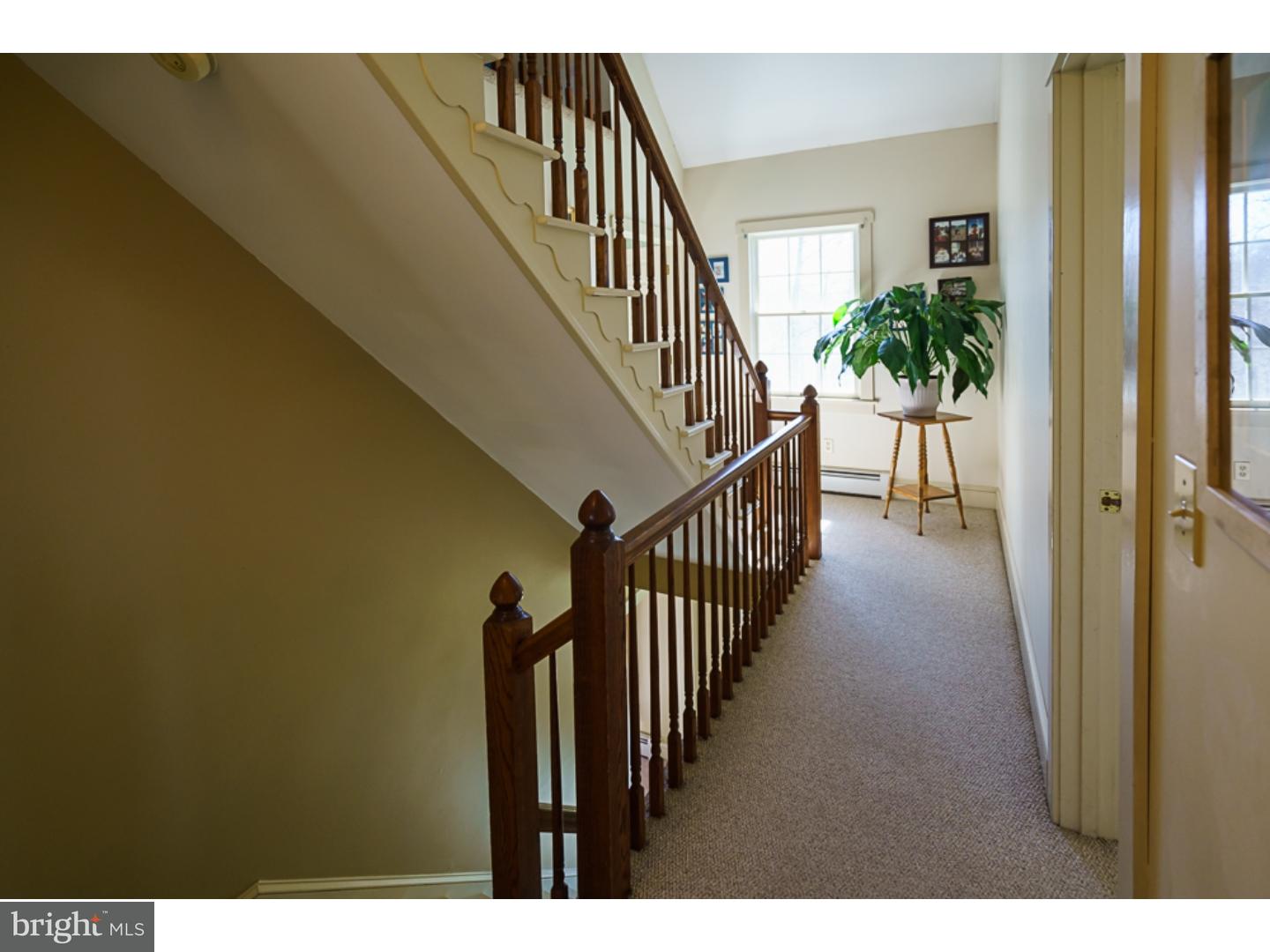 39 Klingerman Road Telford, PA 18969 - Photo 14 of 25 Hallway